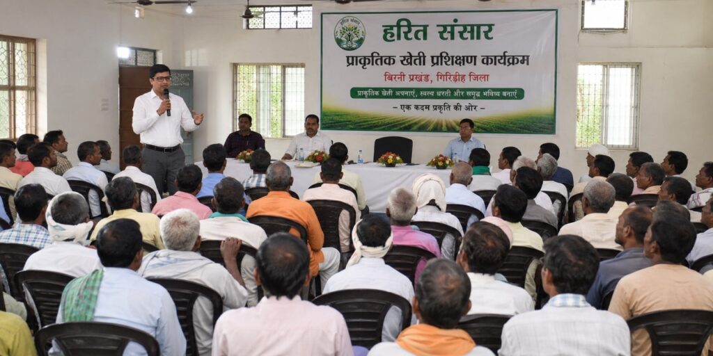 Rajeev Singh, Founder of Sansar Green and leader of the Harit Sansar Movement, distributing 700 mango saplings to farmers during a plantation campaign in Birni, Giridih, Jharkhand, promoting tree plantation, sustainable agriculture, and environmental conservation.