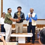 Rajeev Singh at Garhwa University First Convocation as an Industry Expert, discussing agricultural technology, farmer training and research collaboration for farmers of Giridih and Jharkhand.